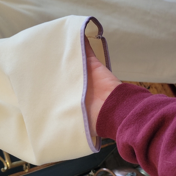 1960's Vanity Fair Dressing Gown - Picture 7 of 11